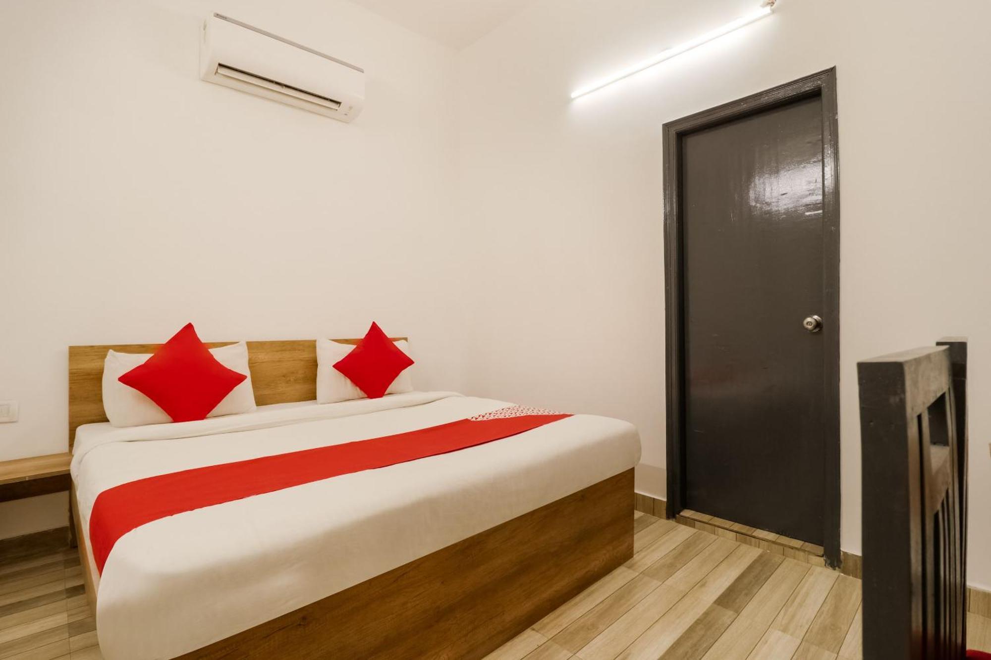 Hotel O Perky Stay Faridabad Esterno foto